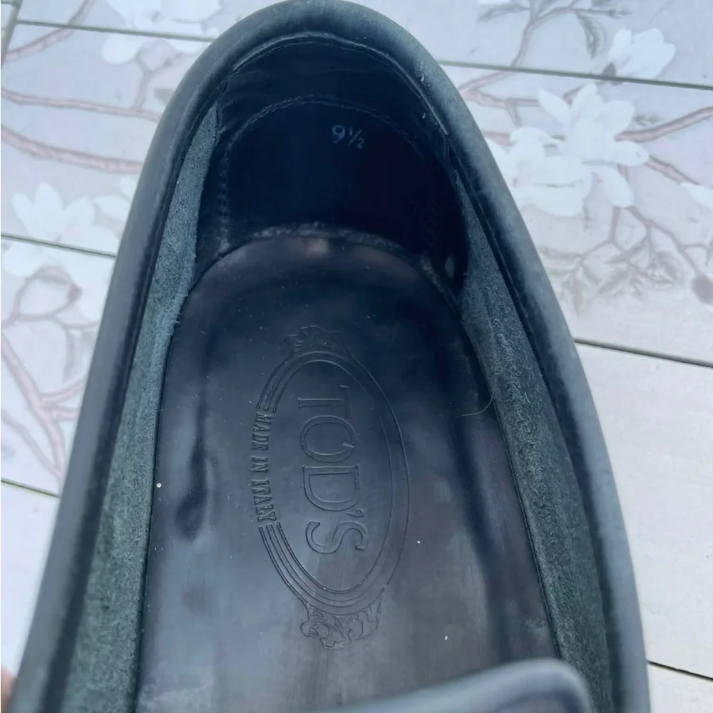 Tod's Dark Leather Slip-On Loafers